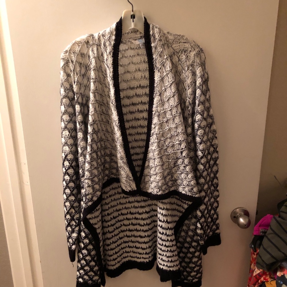 Sweater cardigan